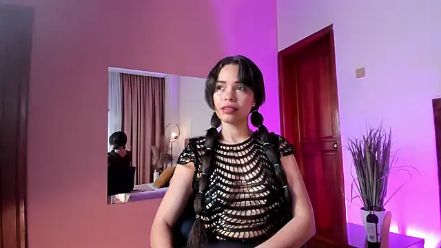 KatrionaNyx online show from April 13, 12:31 pm