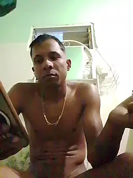blackhot22c online show from May 9, 8:45 pm