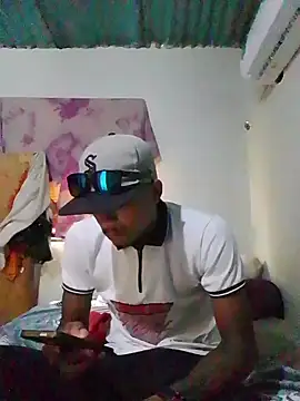 blackhot22c online show from May 24, 5:46 pm