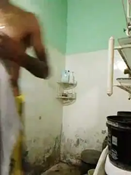 Snapshot of blackhot22c chatting on February 21, 5:59 pm blackhot22c online show from February 21, 5:59 pm