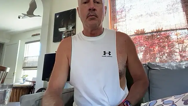 Snapshot of Guy__Grey chatting on July 12, 2:40 pm Guy Grey online show from July 12, 2:40 pm
