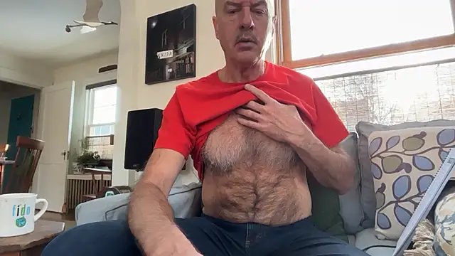 Snapshot of Guy__Grey chatting on February 19, 12:57 pm Guy Grey online show from February 19, 12:57 pm