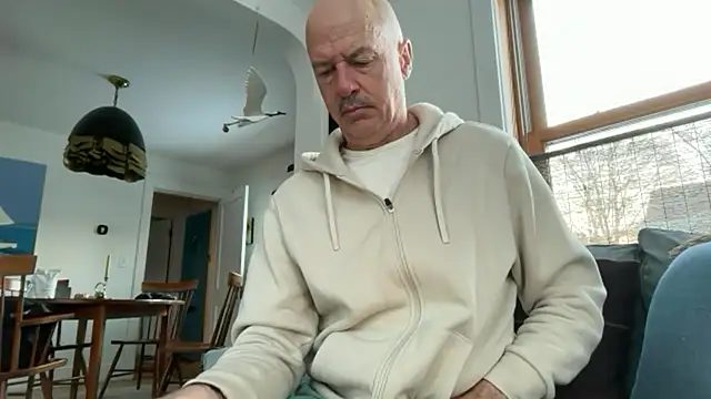 Guy  Grey online show from March 5, 11:29 am