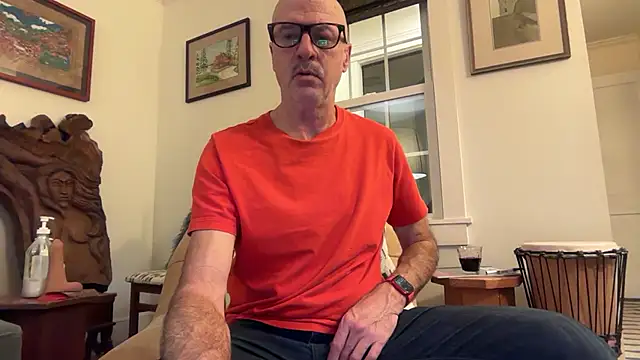 Snapshot of Guy__Grey chatting on February 21, 12:12 am Guy Grey online show from February 21, 12:12 am