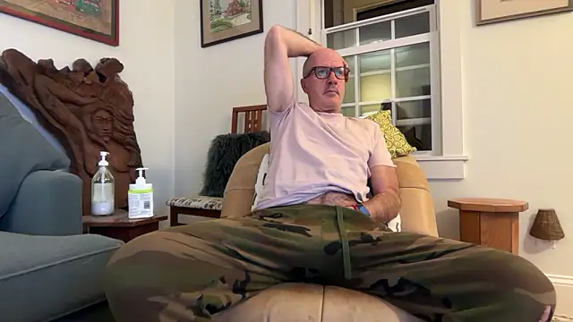 Guy  Grey online show from April 11, 11:52 pm