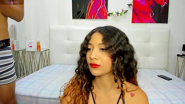 Snapshot of ahsly78Bryan chatting on February 24, 8:42 pm ahsly78Bryan online show from February 24, 8:42 pm