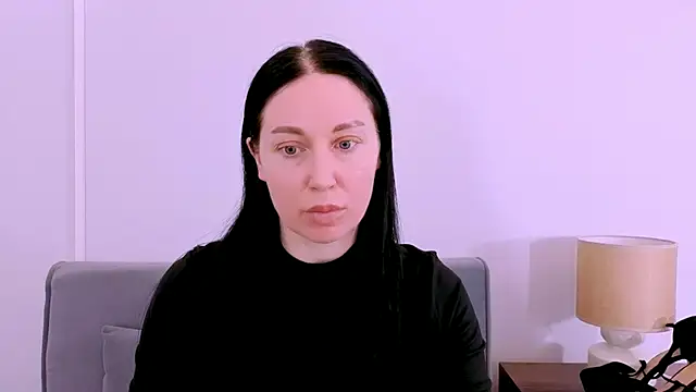 MiaFair online show from April 13, 3:27 pm