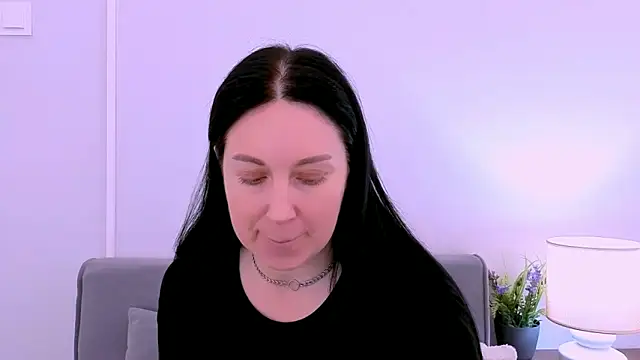 MiaFair online show from May 14, 3:31 pm