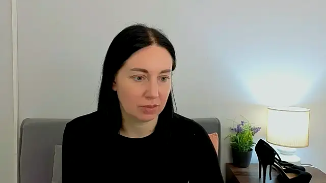 MiaFair online show from March 23, 4:18 pm