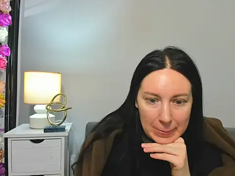 MiaFair online show from February 21, 6:15 am