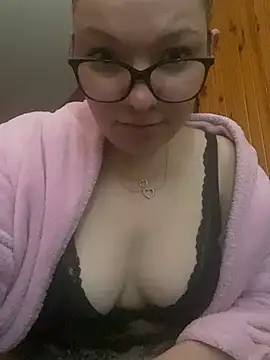 Snapshot of sonule99 chatting on February 28, 3:33 pm sonule99 online show from February 28, 3:33 pm