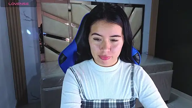 Kylia a online show from March 23, 8:19 pm