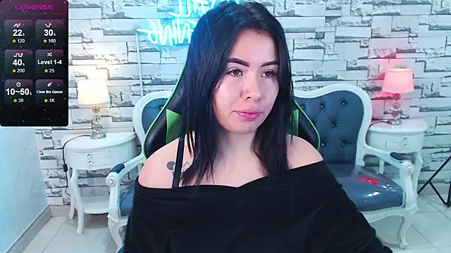 Snapshot of Kylia_a chatting on June 23, 1:09 pm Kylia a online show from June 23, 1:09 pm