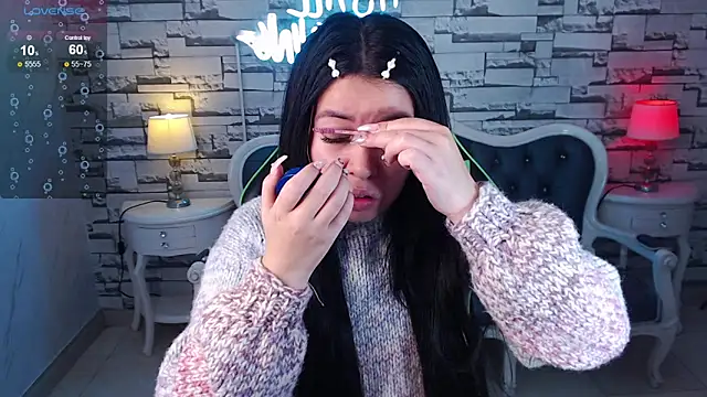 Snapshot of Kylia_a chatting on June 22, 1:30 pm Kylia a online show from June 22, 1:30 pm