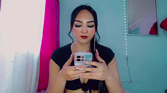 Snapshot of DeboraGill chatting on July 9, 9:14 pm DeboraGill online show from July 9, 9:14 pm