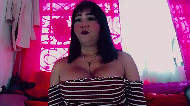 DeboraGill online show from May 25, 8:29 pm