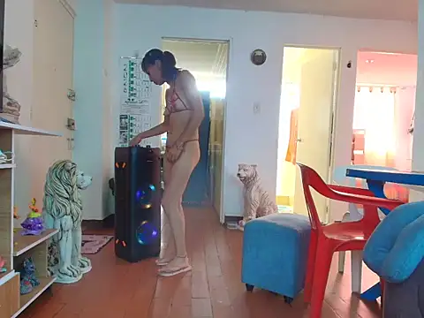 moritaxx online show from March 22, 7:15 pm