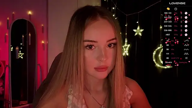 Nestyzz online show from March 28, 7:59 pm