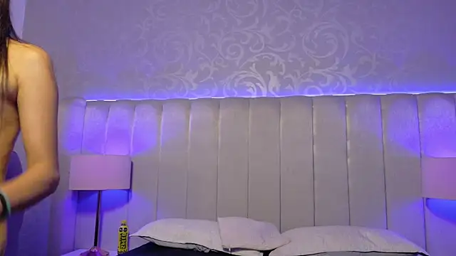 Emily  Stef online show from July 3, 12:00 pm