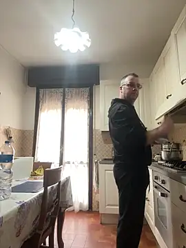 Snapshot of cristian_anal88 chatting on March 2, 11:17 am cristian anal88 online show from March 2, 11:17 am