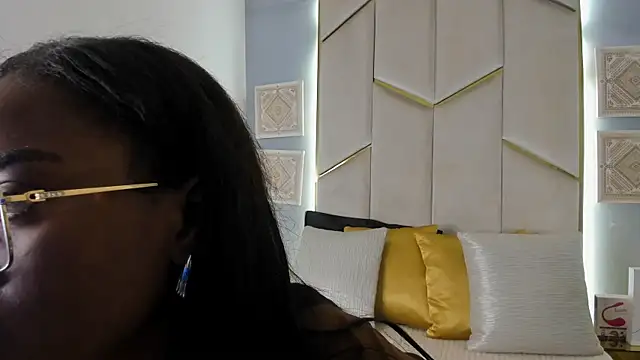 Snapshot of KarinaaCoxx chatting on June 28, 1:06 pm KarinaaCoxx online show from June 28, 1:06 pm