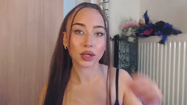 SPICYKC online show from April 5, 3:30 pm