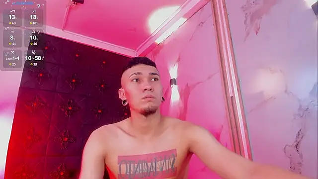 Logan and Reachel online show from March 6, 7:09 pm