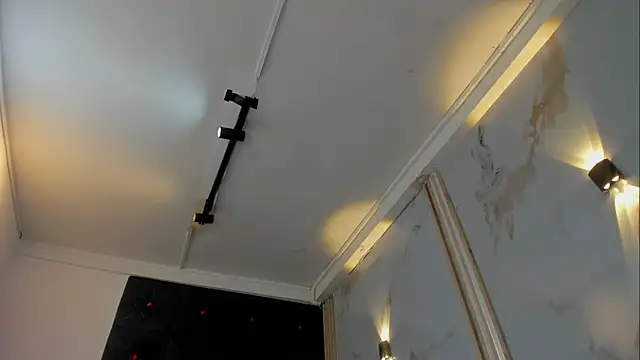 Logan and Reachel online show from March 22, 6:53 pm