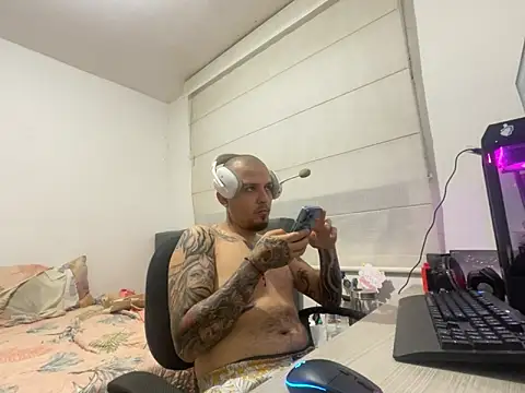 Maximo Garcia17 online show from February 21, 2:02 am