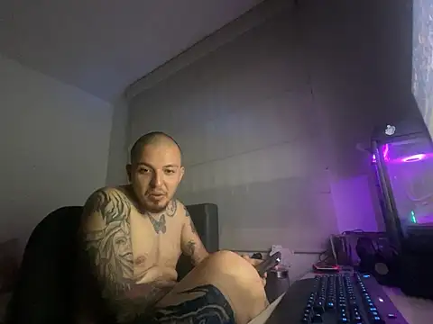 Maximo Garcia17 online show from February 22, 3:09 am