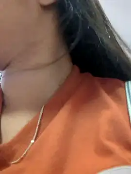 Snapshot of DulceCaroX chatting on May 18, 12:21 pm DulceCaroX online show from May 18, 12:21 pm