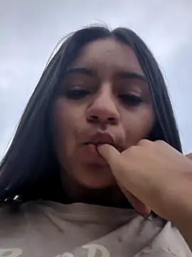 DulceCaroX online show from April 9, 6:47 pm