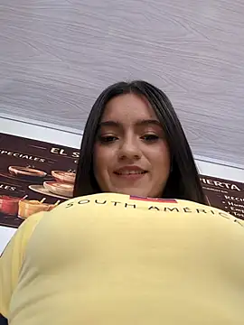 DulceCaroX online show from June 25, 2:00 pm