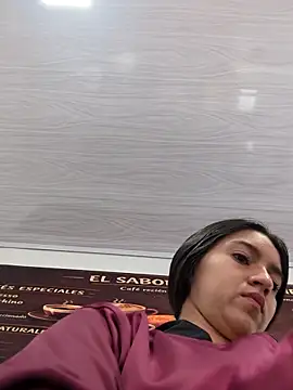 Snapshot of DulceCaroX chatting on May 27, 1:18 pm DulceCaroX online show from May 27, 1:18 pm