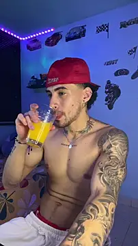 TOMAS CONOR online show from March 1, 1:49 am