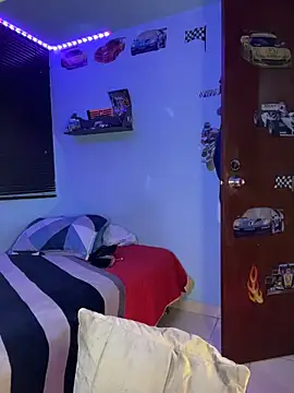 TOMAS CONOR online show from March 4, 11:45 pm