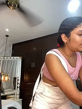 Miaafoxx   online show from March 13, 7:41 pm