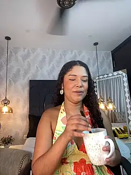 Miaafoxx   online show from February 28, 7:24 pm