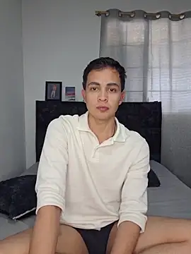 NewYoungHot online show from February 25, 9:14 pm