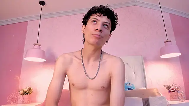 LeoFeniix online show from March 2, 4:57 am