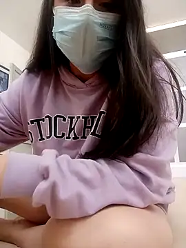 Rosyshadow online show from March 22, 9:05 pm