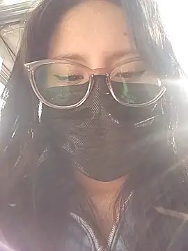 Rosyshadow online show from April 22, 9:43 pm