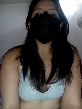 Rosyshadow online show from May 9, 9:07 pm