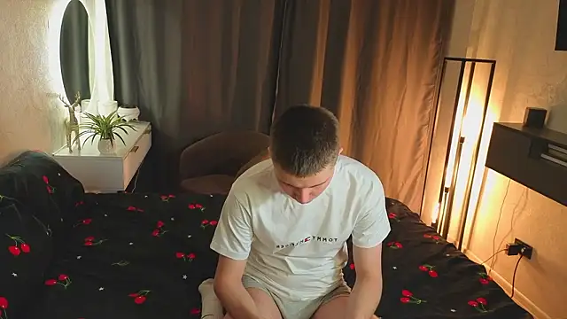 Snapshot of Keviin777 chatting on February 26, 7:25 pm Keviin777 online show from February 26, 7:25 pm