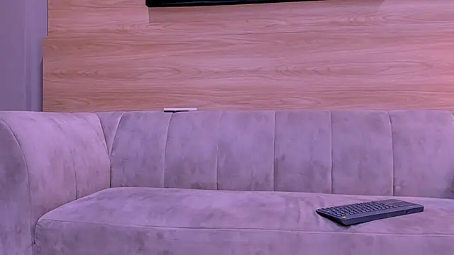 Snapshot of dreikk_ chatting on March 2, 1:29 pm dreikk online show from March 2, 1:29 pm