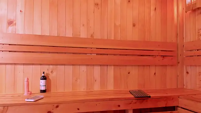 dreikk  online show from March 14, 1:39 pm