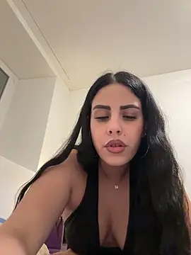 Snapshot of Sophie-Keller chatting on February 28, 2:33 am Sophie-Keller online show from February 28, 2:33 am