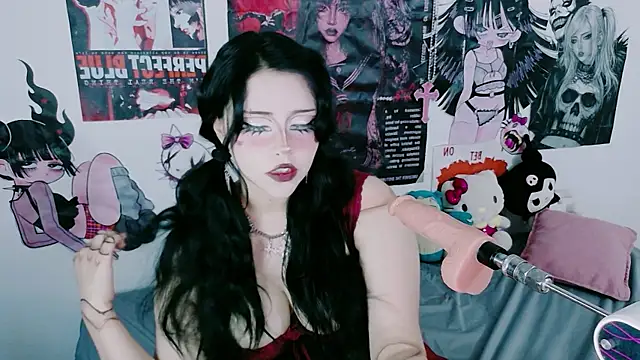 Snapshot of angeldust_777 chatting on July 5, 10:38 pm angeldust 777 online show from July 5, 10:38 pm