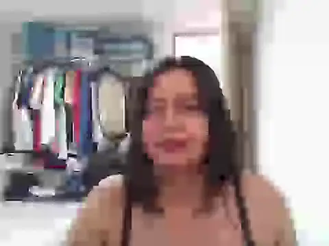 Ivonee777 online show from February 19, 7:00 pm