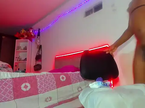 Nathaly-horny1 online show from February 28, 1:49 am